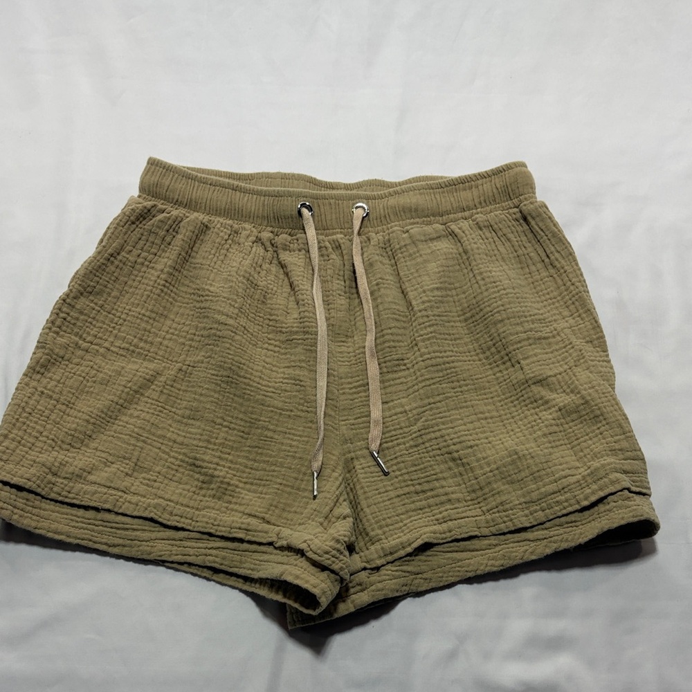 Women’s gauze shorts size Medium